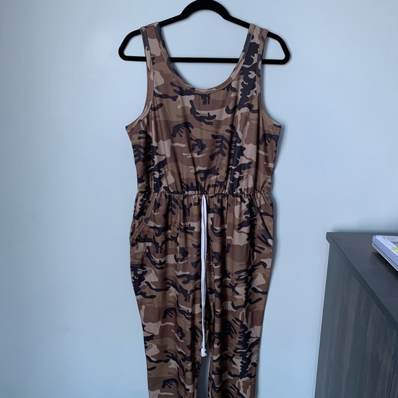 SIZE XL ZESICA JUMPSUIT DRAWSTRING WAIST SLEEVELESS ROMPER BROWN CAMOUFLAGE - Picture 2 of 13